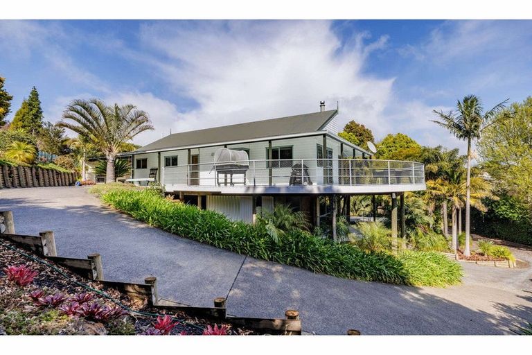 Photo of property in 4 Waipapa Landing Place, Kerikeri, 0230