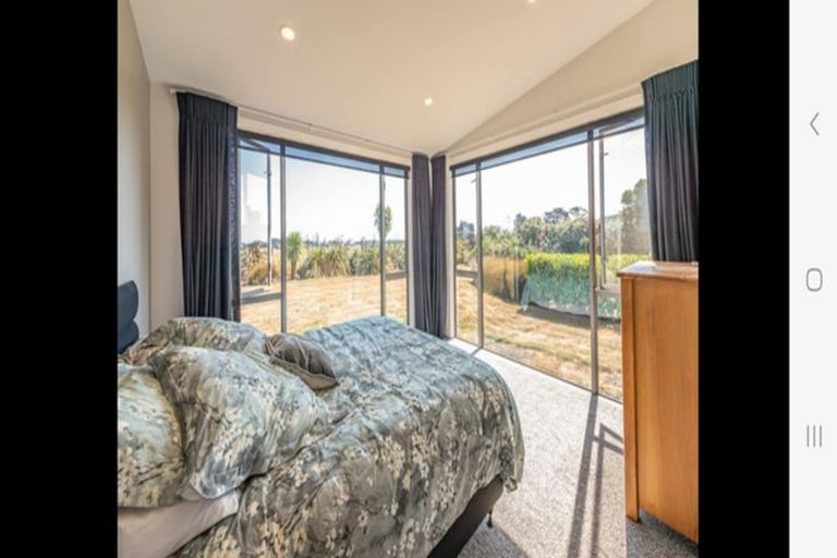 Photo of property in 106b Watt Livingstone Road, Westmere, Whanganui, 4574