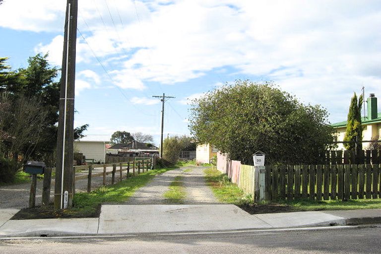 Photo of property in 20 Lake View Road, Waipukurau, 4200