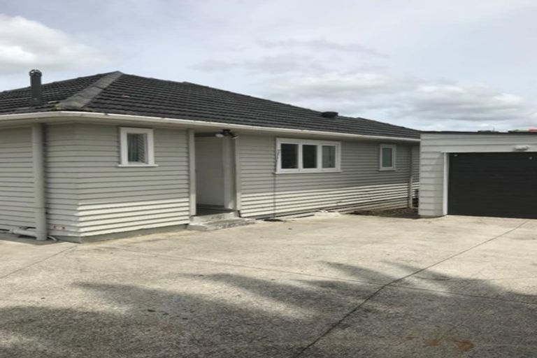 Photo of property in 5 Mahia Road, Manurewa, Auckland, 2102