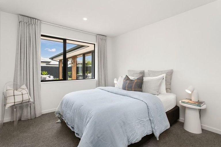 Photo of property in 52 Suffolk Drive, Kirwee, 7571