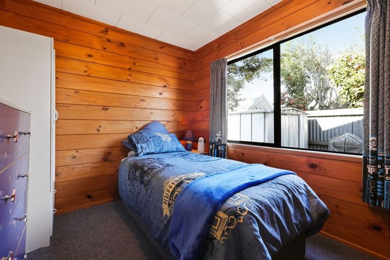 Photo of property in 12a Dinton Street, Russley, Christchurch, 8042