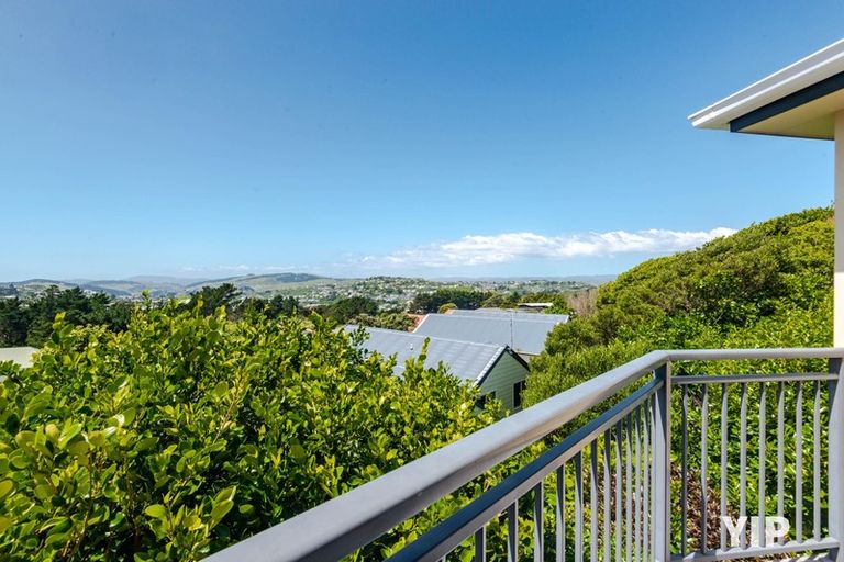 Photo of property in 14f1 Bandipur Terrace, Broadmeadows, Wellington, 6035