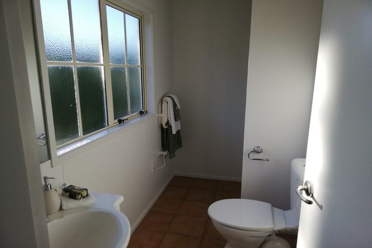 Photo of property in 17 Sim Street, Johnsonville, Wellington, 6037