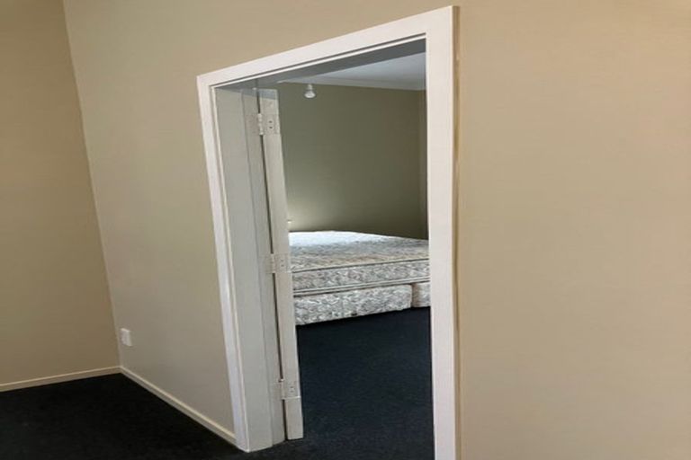 Photo of property in 19 Elizabeth Street, Mount Victoria, Wellington, 6011