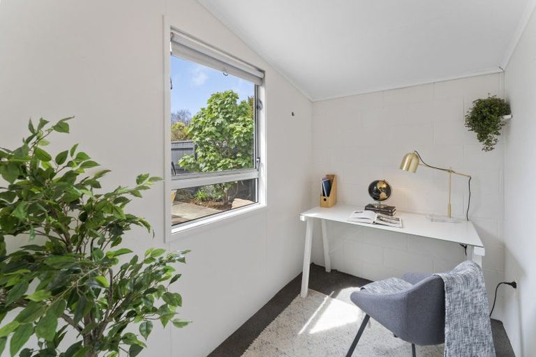 Photo of property in 24 Exeter Street, Stoke, Nelson, 7011