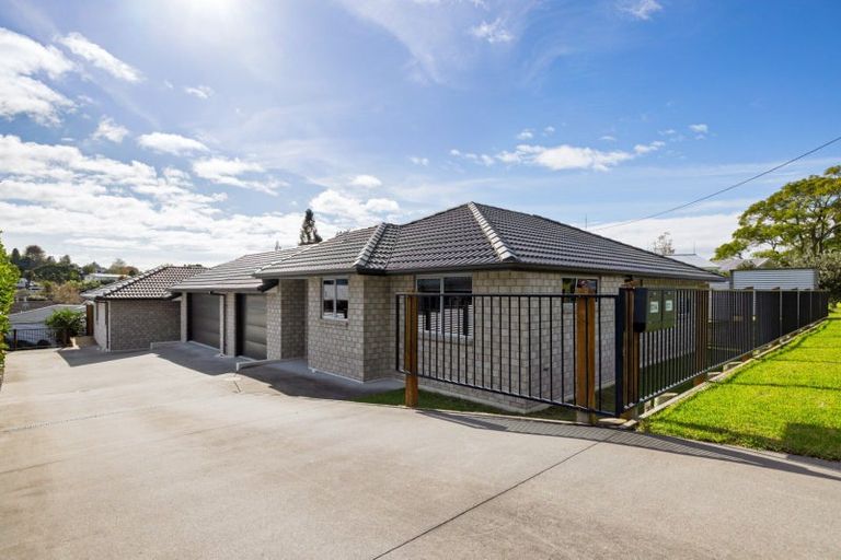 Photo of property in 121 Sutherland Road, Brookfield, Tauranga, 3110