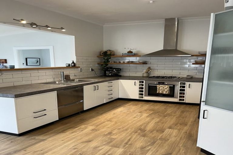 Photo of property in 102 Naylor Street, Hamilton East, Hamilton, 3216