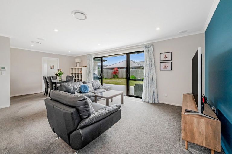 Photo of property in 19 Raptor Street, Rolleston, 7615