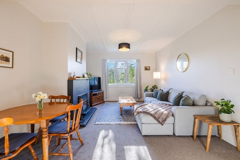 Photo of property in 15 Mataora Road, Kenmure, Dunedin, 9011