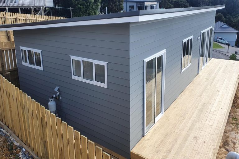 Photo of property in 12a Waterview Place, Haruru, 0204