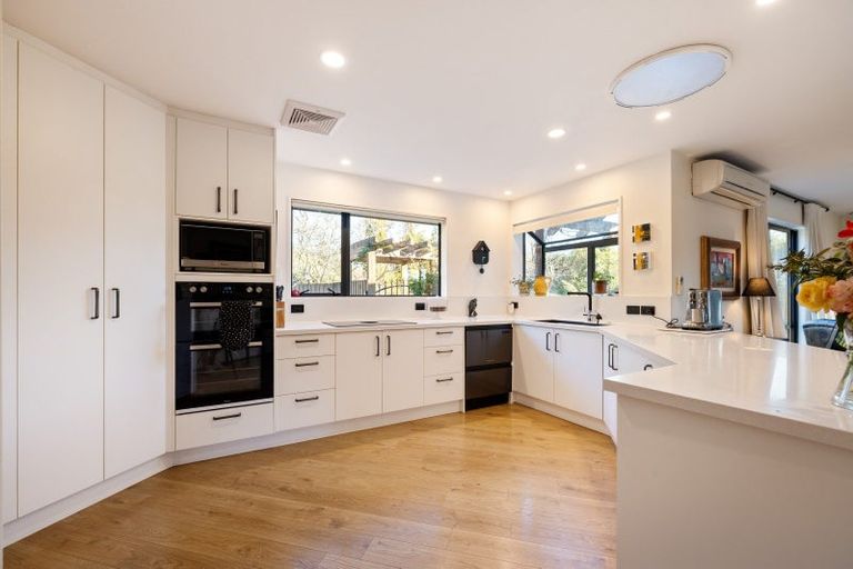 Photo of property in 11 Cedar Place, Amberley, 7410