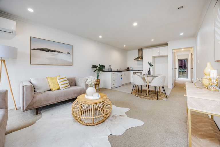 Photo of property in 8/46 Park Estate Road, Rosehill, Papakura, 2113