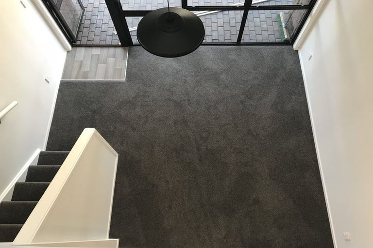 Photo of property in 327d Hobsonville Road, Hobsonville, Auckland, 0618