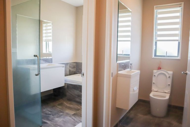 Photo of property in 17 Exeter Lane, Rolleston, 7614