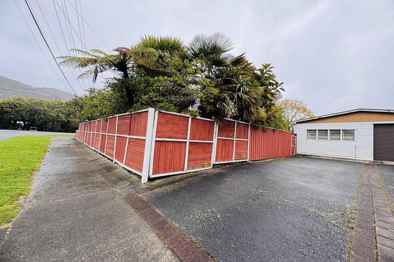 Photo of property in 1147 High Street, Taita, Lower Hutt, 5011