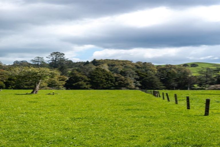 Photo of property in 100 Franklin Road, Waihi, 3682