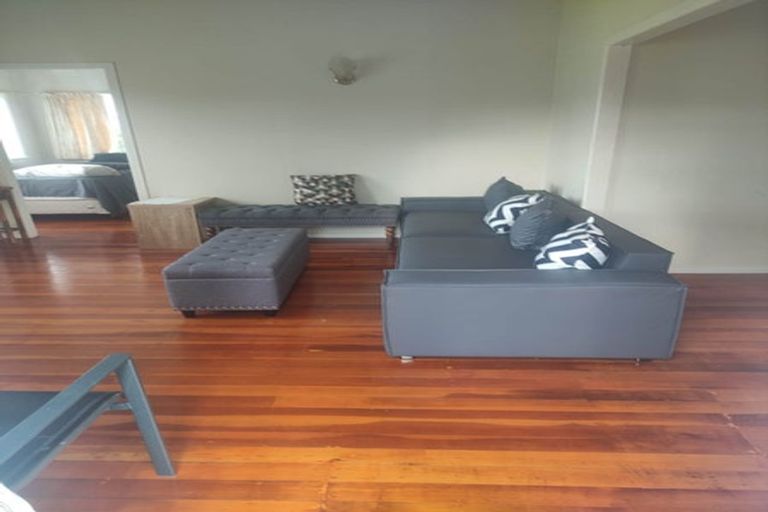 Photo of property in 32 Avon Road, Pokeno, 2471