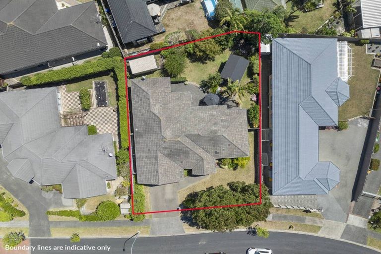 Photo of property in 4 Mullagh Place, East Tamaki Heights, Auckland, 2016