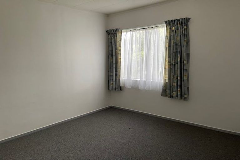 Photo of property in 32b Kowhai Street, Wainuiomata, Lower Hutt, 5014