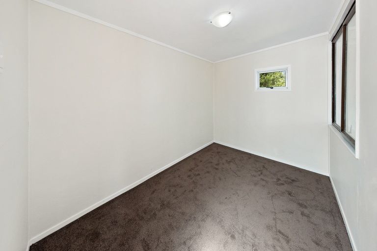 Photo of property in 17 Ballance Avenue, Papatoetoe, Auckland, 2104