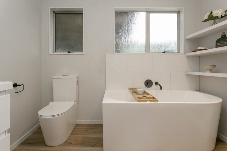 Photo of property in 23 Kiddle Drive, Hilltop, Taupo, 3330
