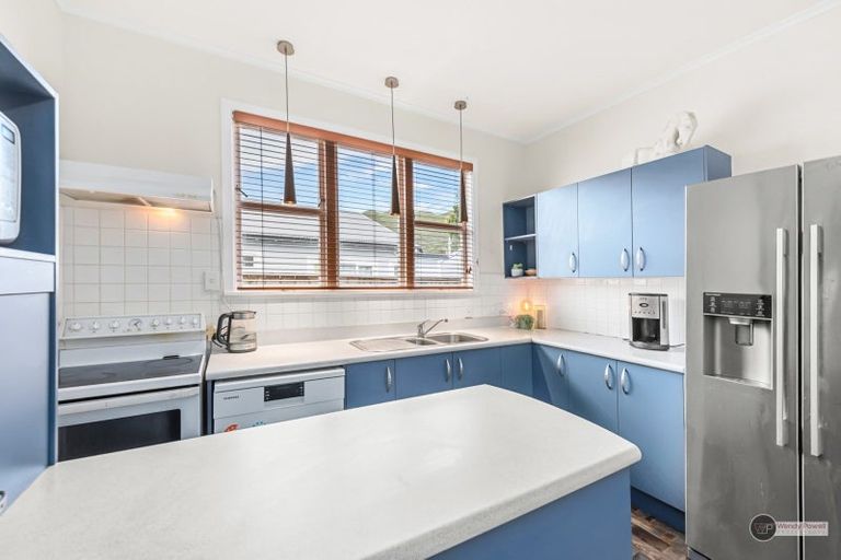 Photo of property in 3 Saint Ronans Avenue, Waterloo, Lower Hutt, 5011