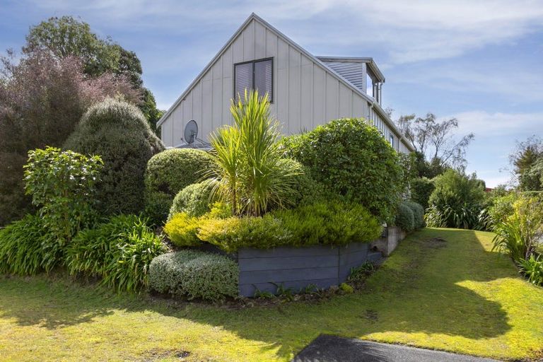 Photo of property in 20 Te Waaka Terrace, Kuratau, Turangi, 3381