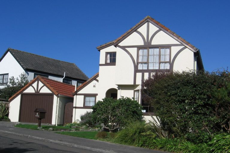 Photo of property in 6 Mallard Grove, Churton Park, Wellington, 6037