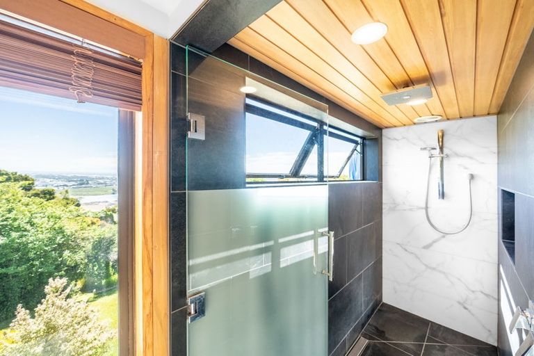 Photo of property in 245 Cannon Hill Crescent, Mount Pleasant, Christchurch, 8081