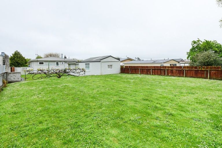 Photo of property in 8 Freyberg Street, Feilding, 4702