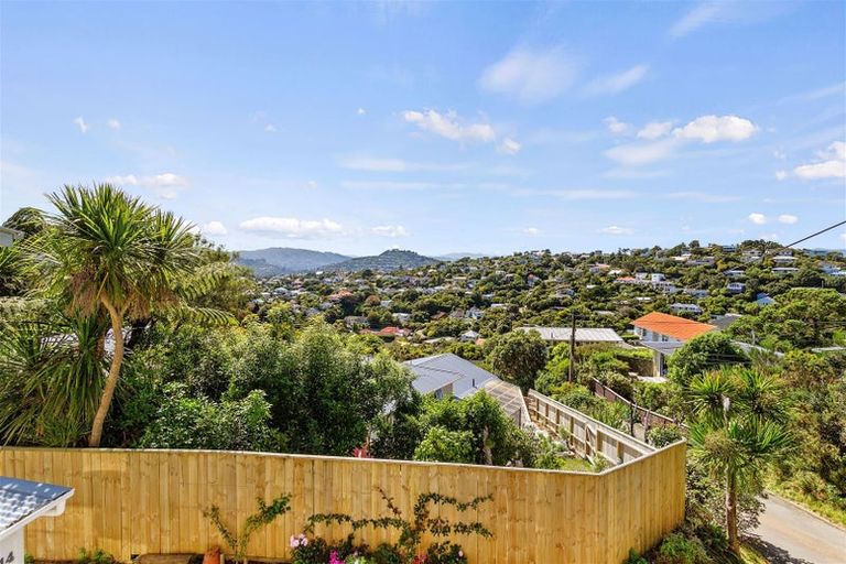 Photo of property in 14 Voltaire Street, Karori, Wellington, 6012