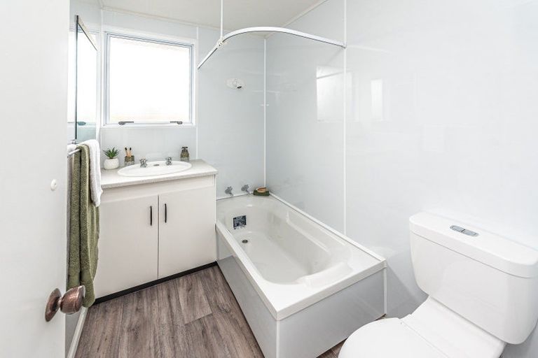 Photo of property in 13a Sydney Place, Whanganui, 4500