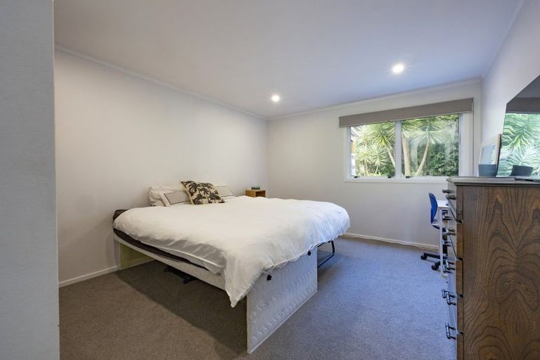 Photo of property in 293 Ararimu Valley Road, Helensville, Waimauku, 0882