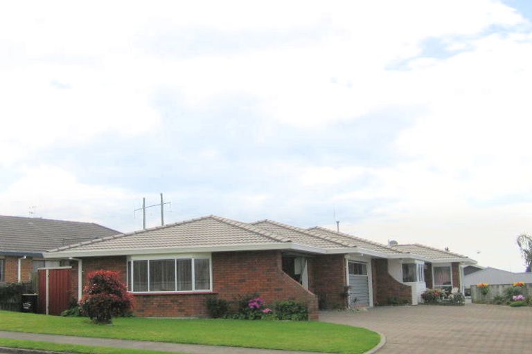 Photo of property in 27 Bayfair Drive, Mount Maunganui, 3116