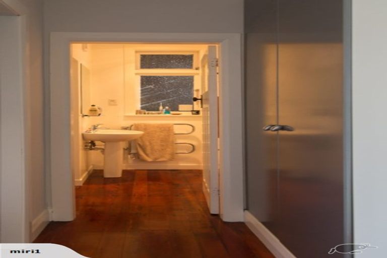 Photo of property in 114 Ohiro Road, Brooklyn, Wellington, 6021