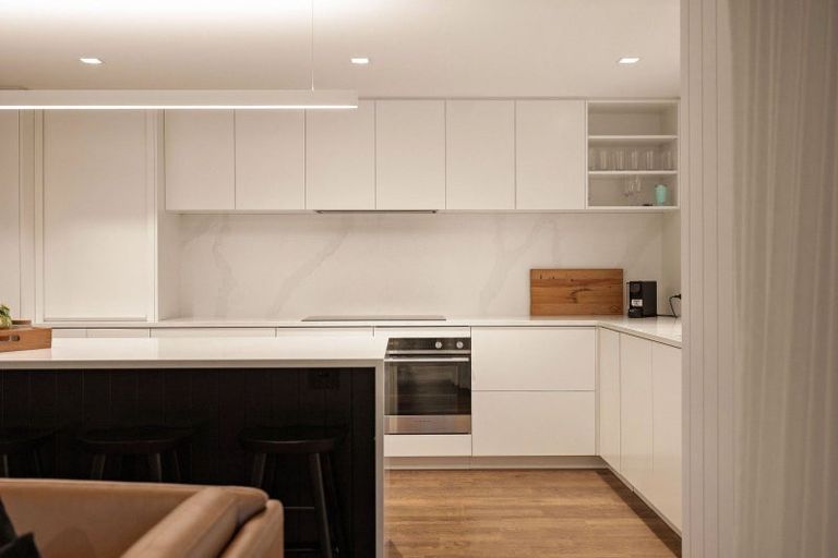 Photo of property in 2 Appin Court, Jacks Point, Queenstown, 9371