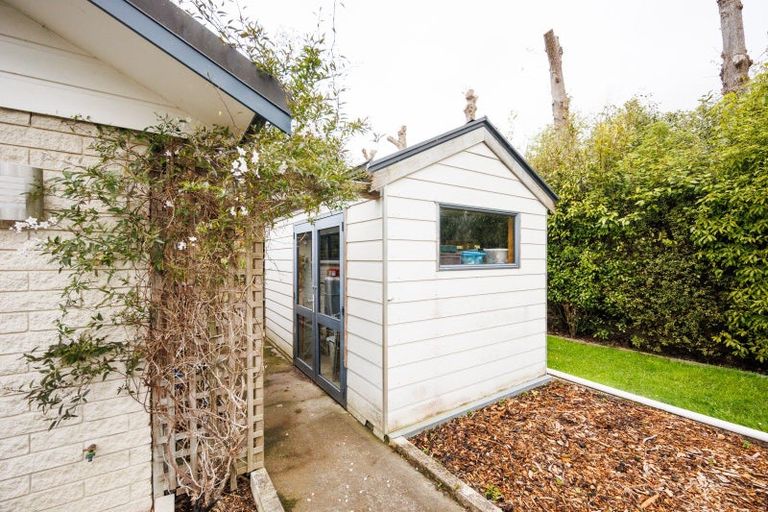 Photo of property in 294 Polson Hill Drive, Aokautere, Palmerston North, 4471