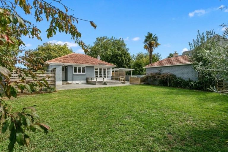 Photo of property in 69 Hall Street, Cambridge, 3434