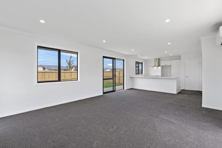 Photo of property in 2 Lucca Crescent, Rolleston, 7615
