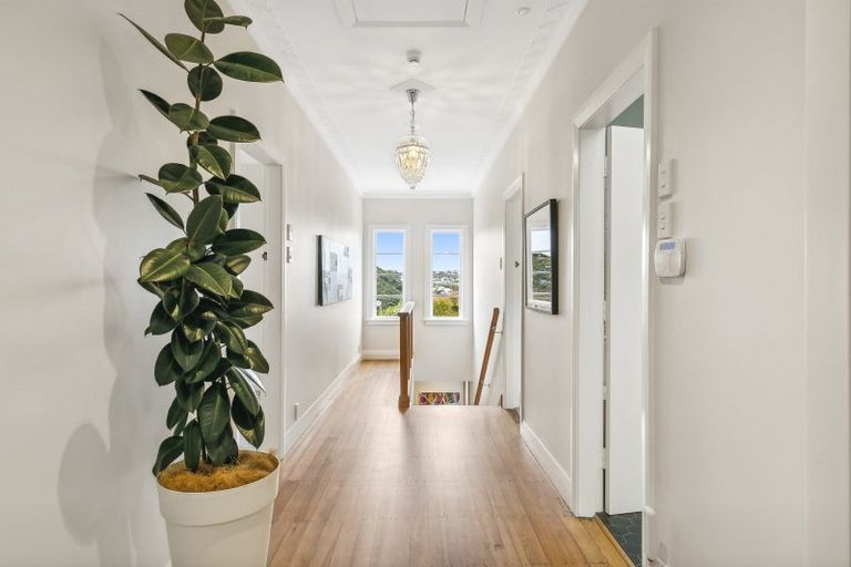 Photo of property in 32 Cecil Road, Wadestown, Wellington, 6012