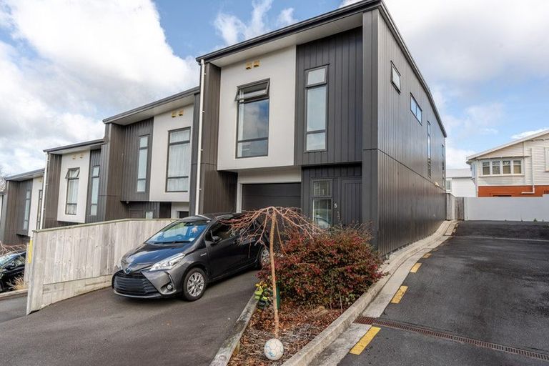 Photo of property in 5/25 Thackeray Street, Hamilton Lake, Hamilton, 3204