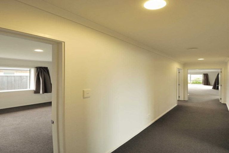 Photo of property in 19 Burford Way, Rolleston, 7615