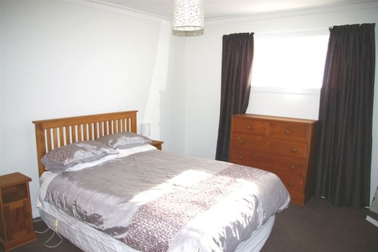 Photo of property in 2 Holliss Avenue, Cashmere, Christchurch, 8022