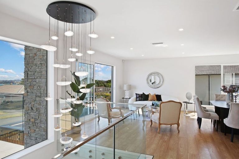 Photo of property in 39c Sorrel Crescent, Bucklands Beach, Auckland, 2012