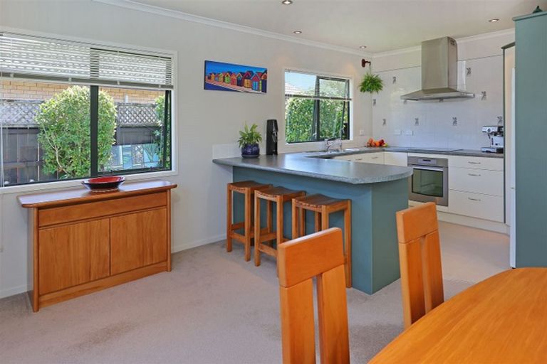 Photo of property in 3 Pippen Court, Henderson, Auckland, 0612