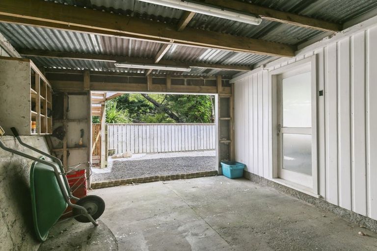 Photo of property in 30 Lupin Terrace, Tawa, Wellington, 5028
