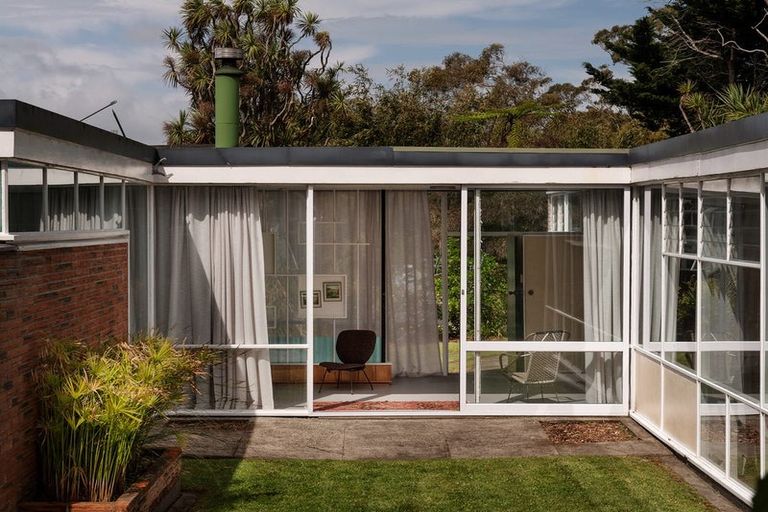 Photo of property in 59 Great North Road, Saint Johns Hill, Whanganui, 4501