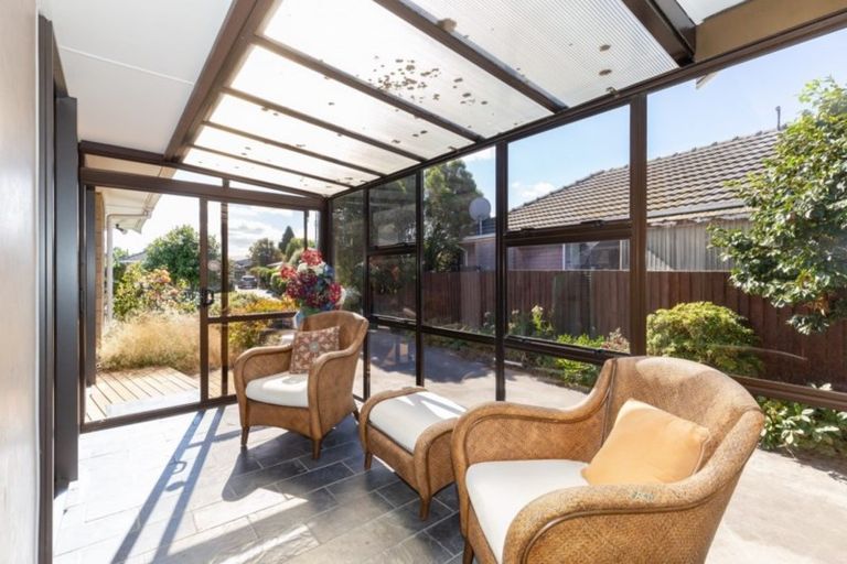 Photo of property in 11 Oriana Crescent, Hornby, Christchurch, 8042