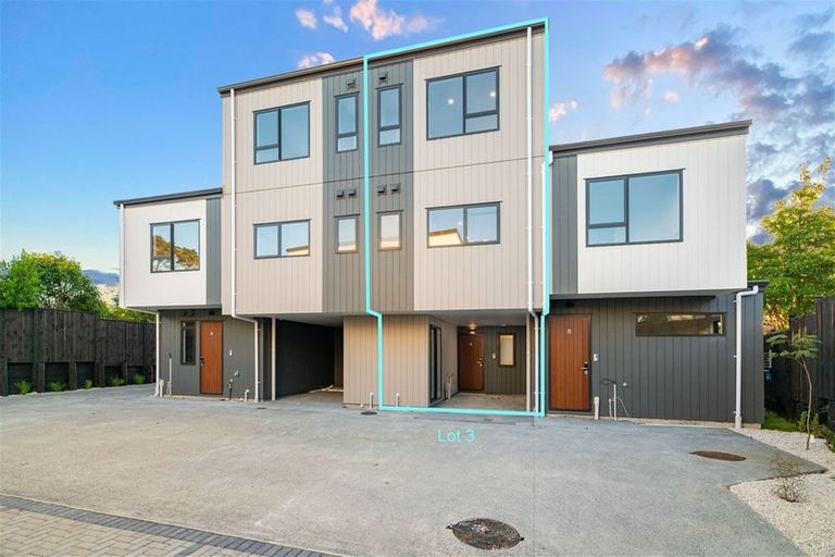 Photo of property in 3/67 Kervil Avenue, Te Atatu Peninsula, Auckland, 0610